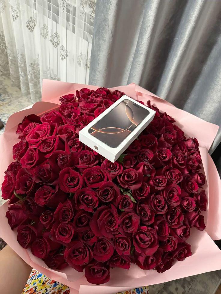 Velvet Nightfall Exquisite Flora Mix